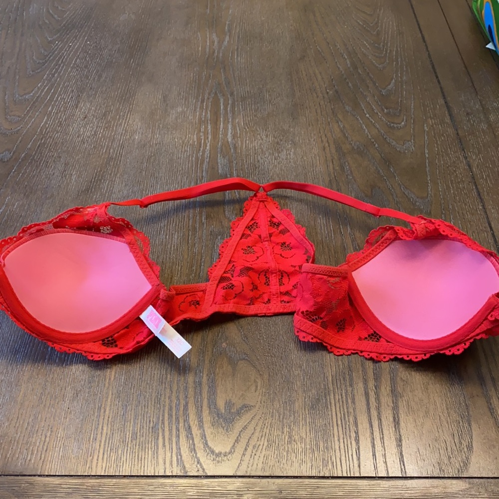 Victoria’s Secret Date Racerback Bra - Picture 4 of 5